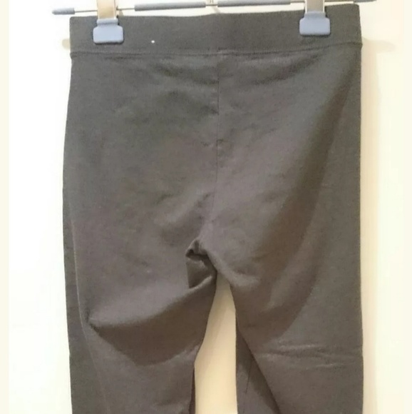 Pink V/S Gray Capris Leggings Size XS - Picture 3 of 6